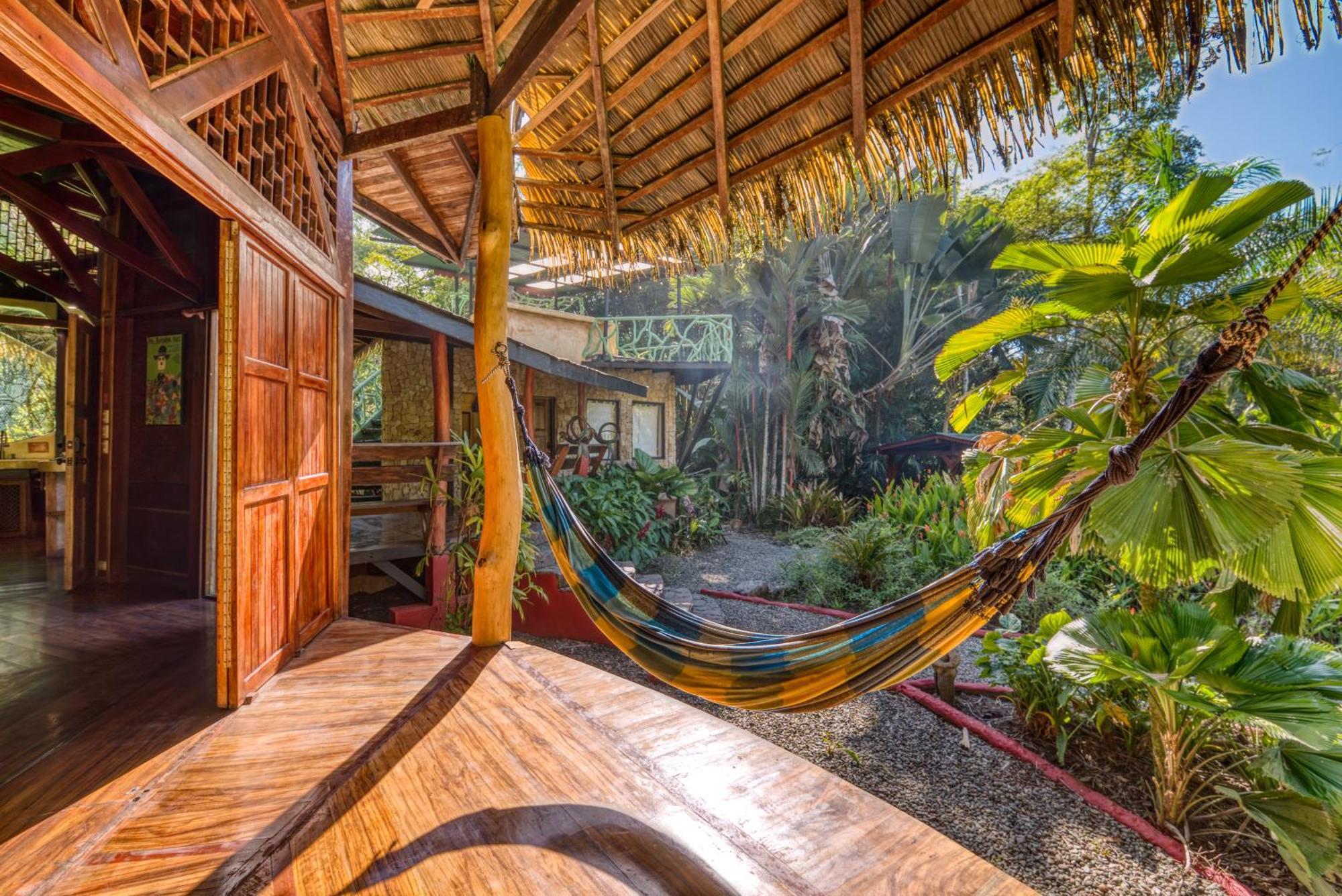 树屋山林小屋 Puerto Viejo de Talamanca 外观 照片