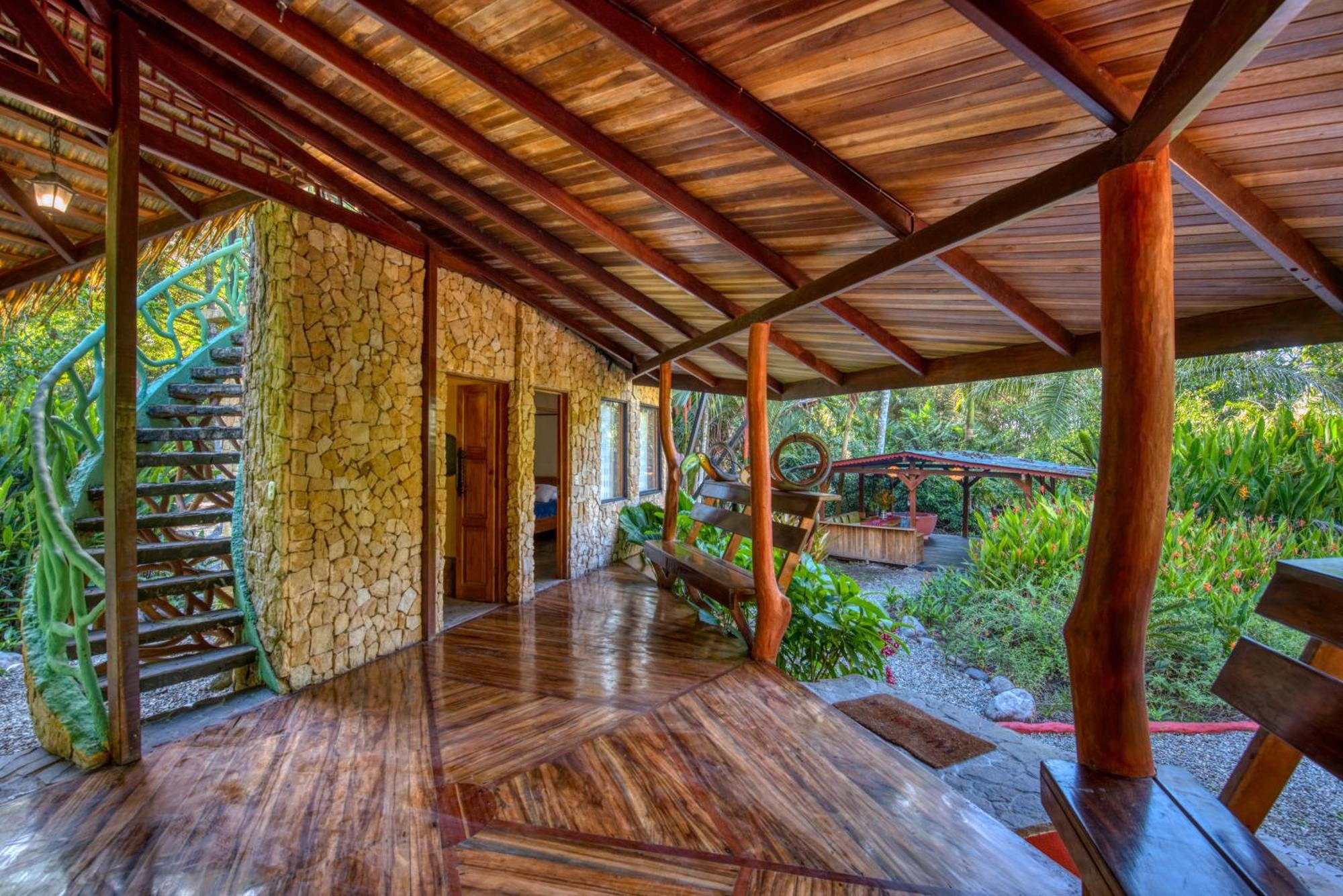 树屋山林小屋 Puerto Viejo de Talamanca 外观 照片