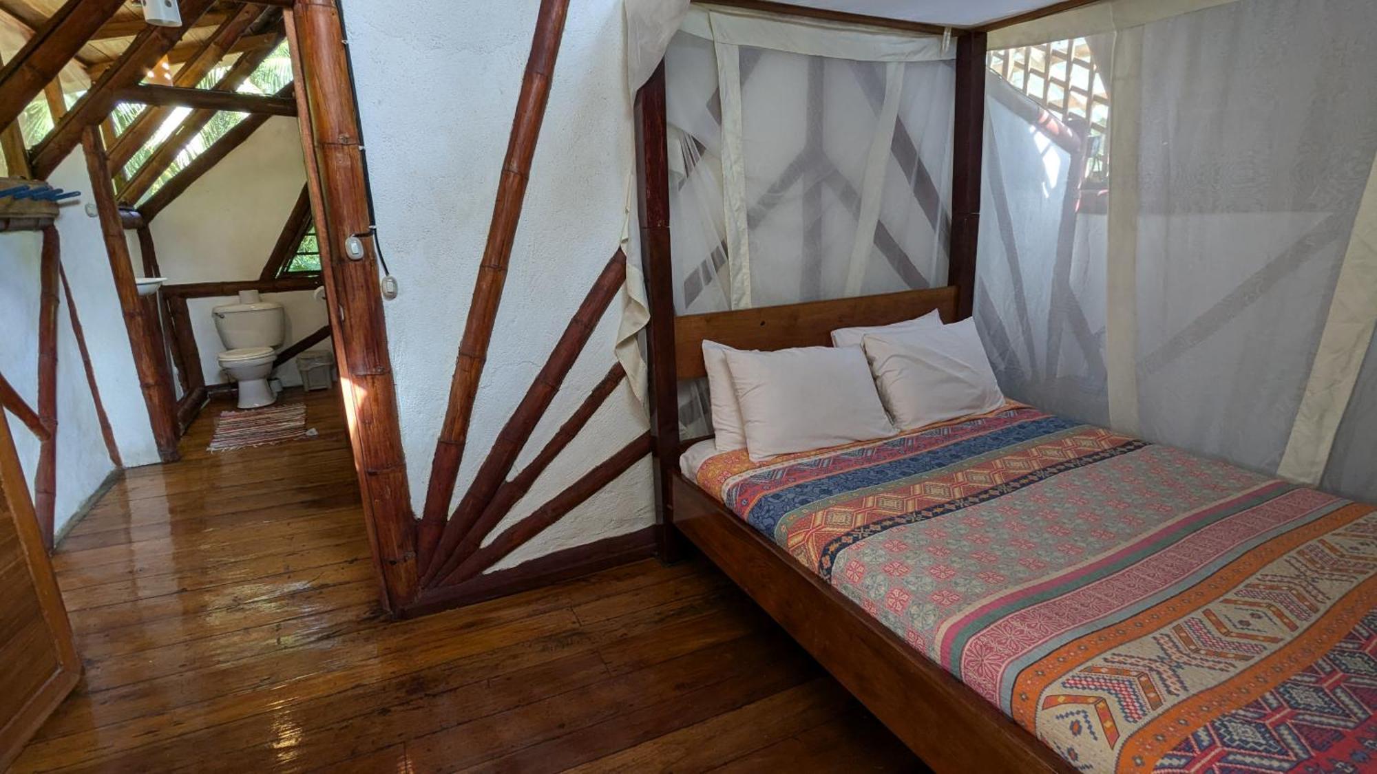 树屋山林小屋 Puerto Viejo de Talamanca 外观 照片