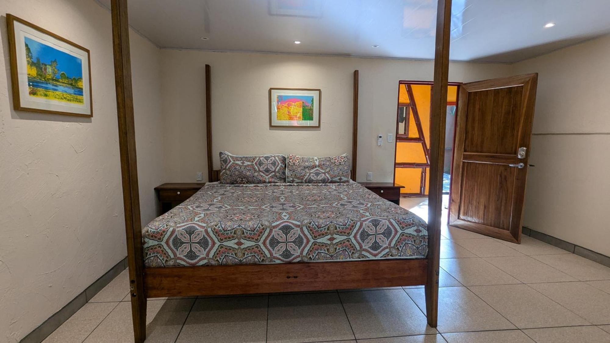 树屋山林小屋 Puerto Viejo de Talamanca 外观 照片